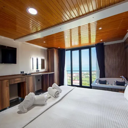 Royal Villa *
