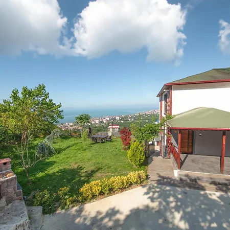 Villa Royal *