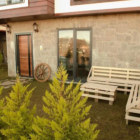 Royal Villa *